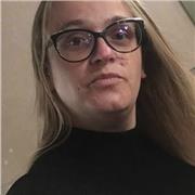 Laureata in lingue e poliglotta - pregressa esperienza